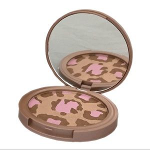 Pure Cosmetics Blushing Bronzer